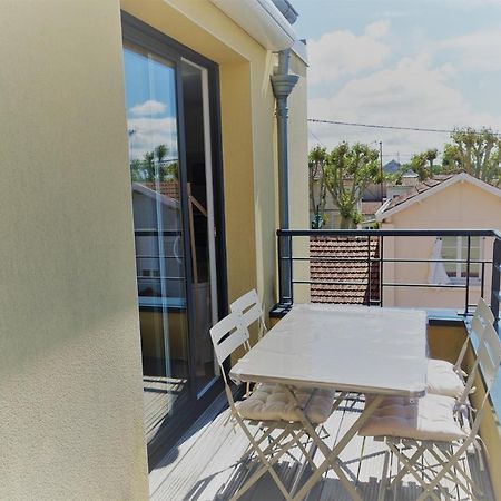 Appartement Hyper Centre, Plage A Pieds, 2 Chambres, 4 Personnes Chatelaillon-Plage Luaran gambar